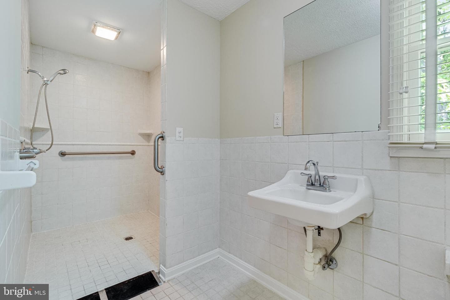 37287 E Lakeland Drive photo 22