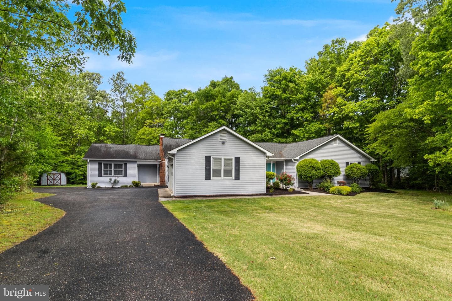 37287 E Lakeland Drive photo 9