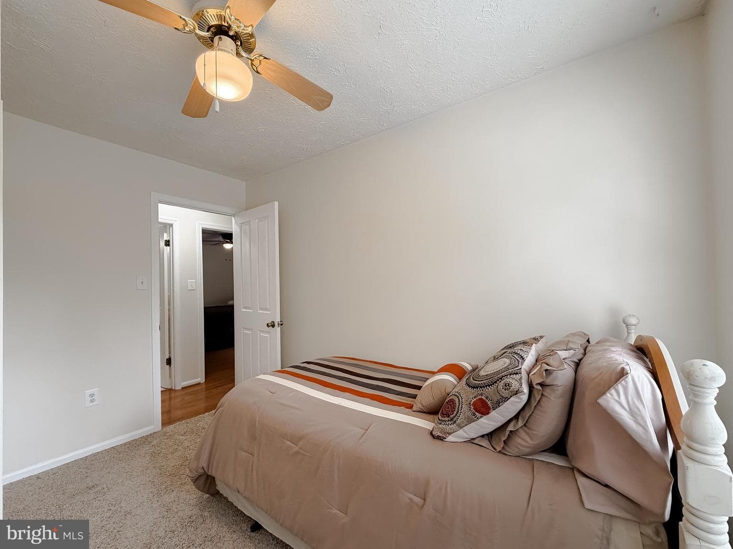 21293 Scarborough Drive photo 25
