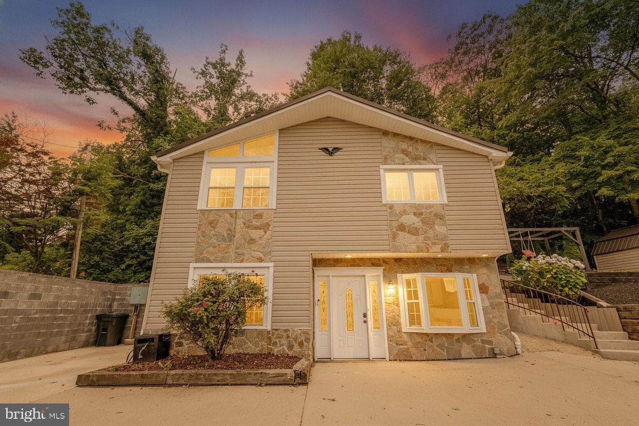 42205 Ridge Road photo 54