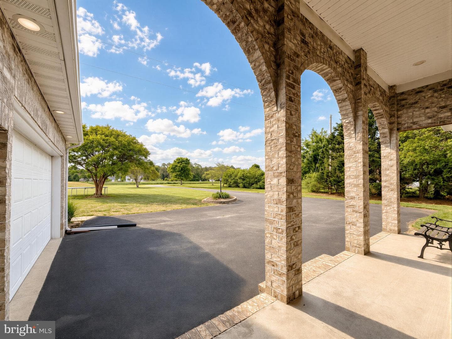 21045 Oakland Hall Road photo 8
