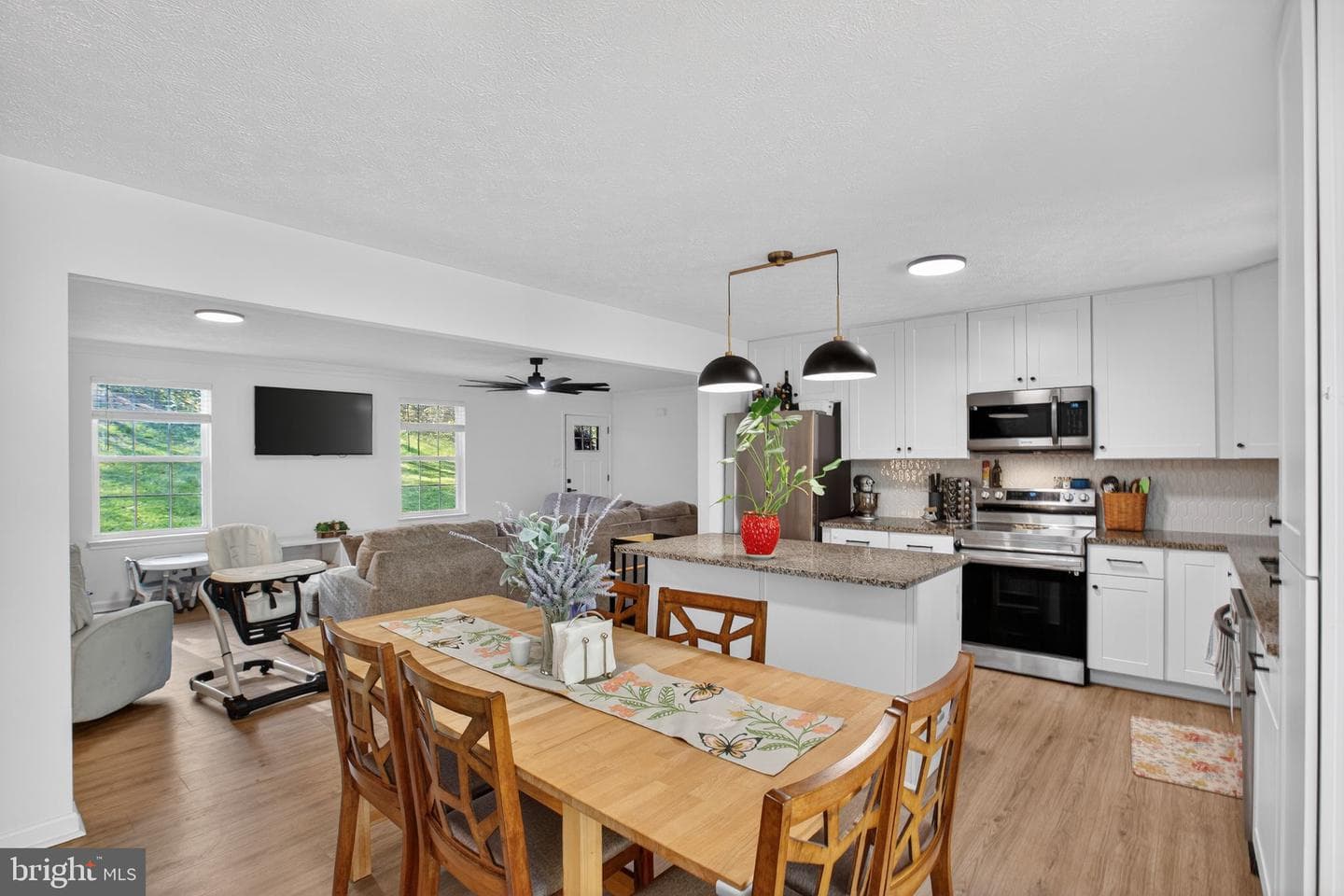 38254 Green Way photo 13