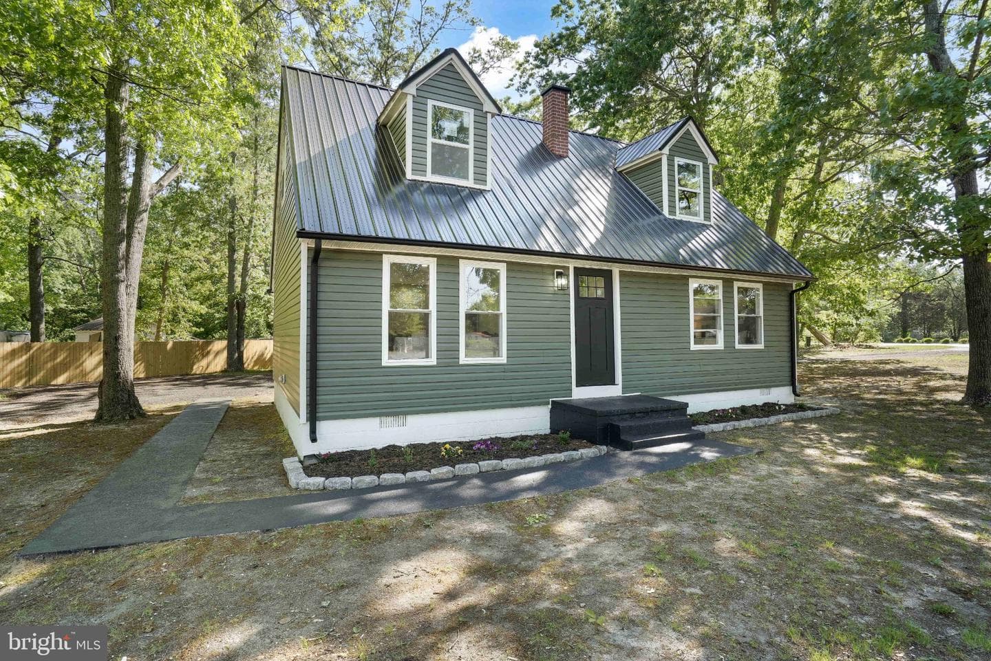 26175 Independence Drive photo 2