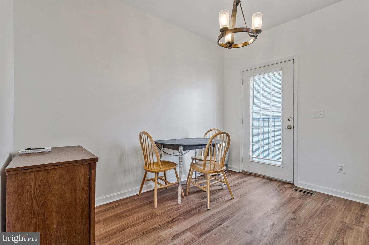 46068 W Westbury Boulevard photo 16