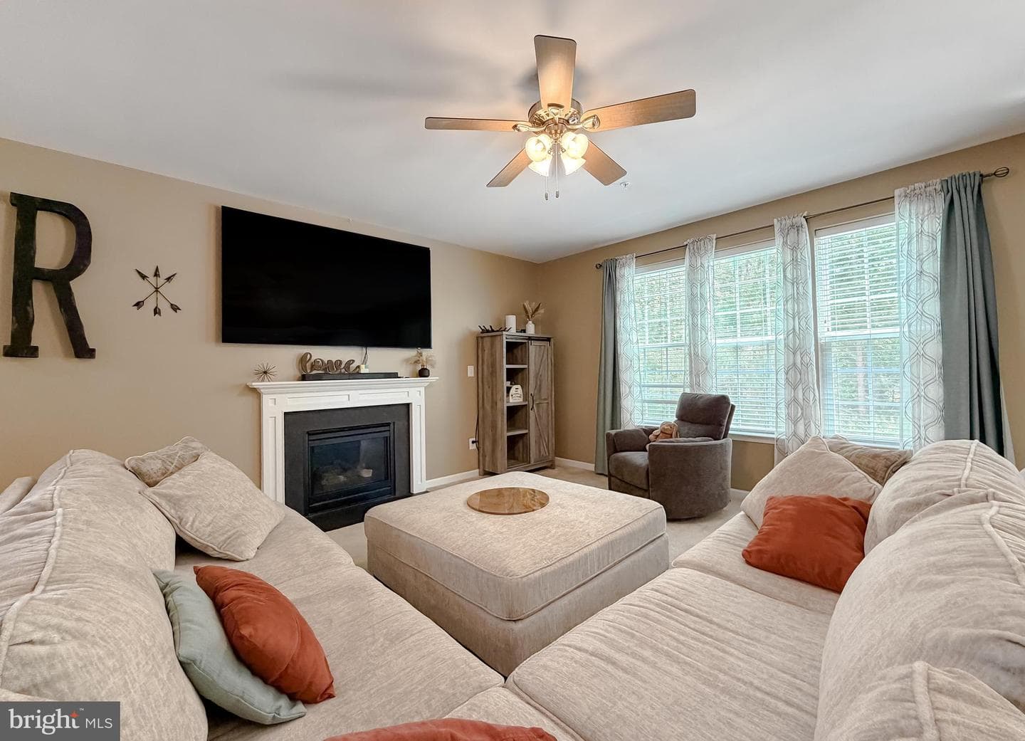 43968 Swift Fox Drive photo 9