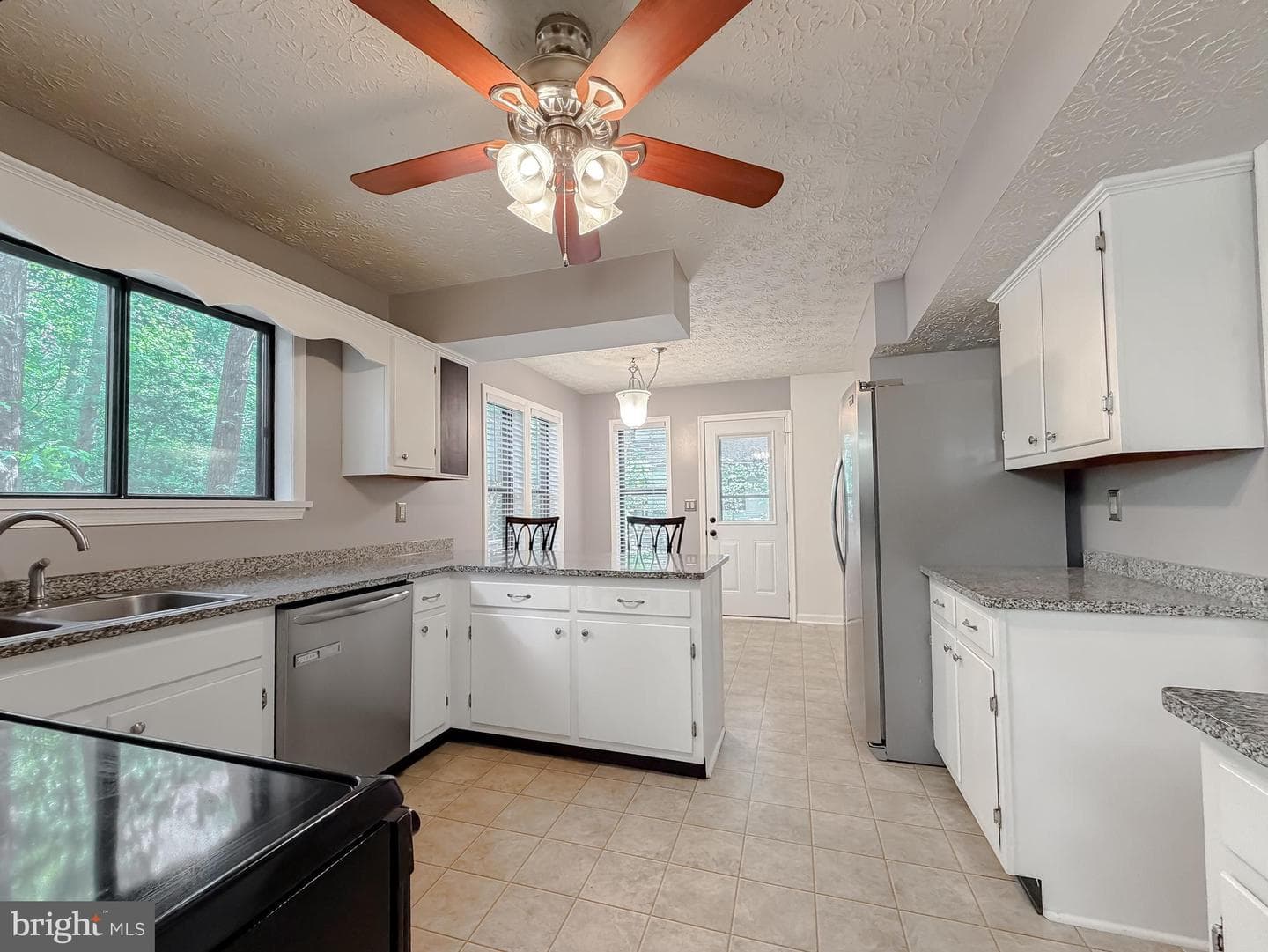 23294 Holly Hill Lane photo 14