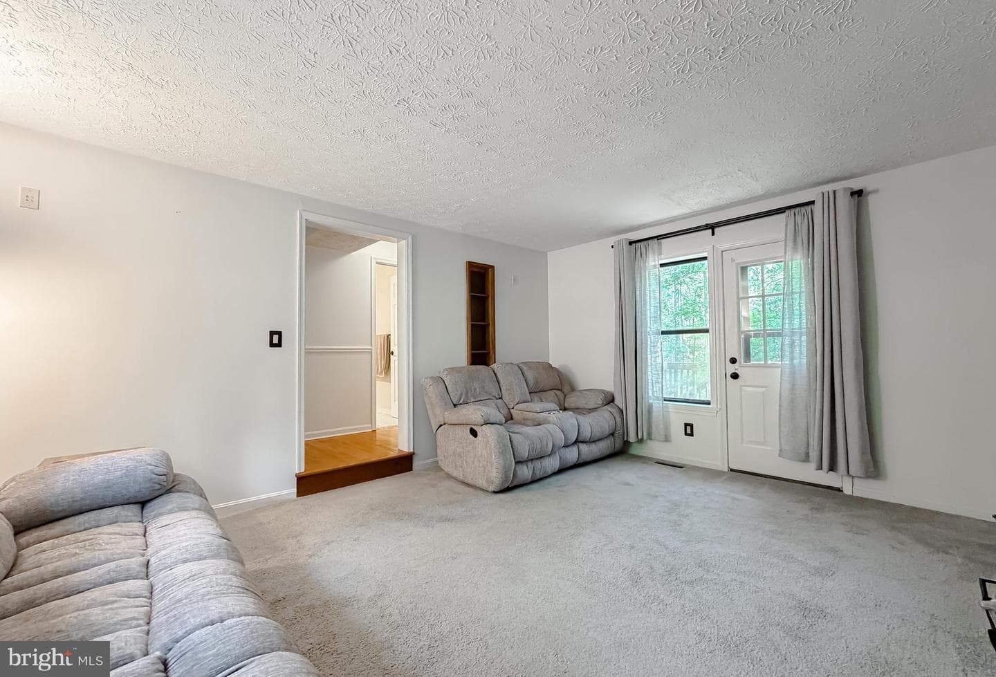 23294 Holly Hill Lane photo 23
