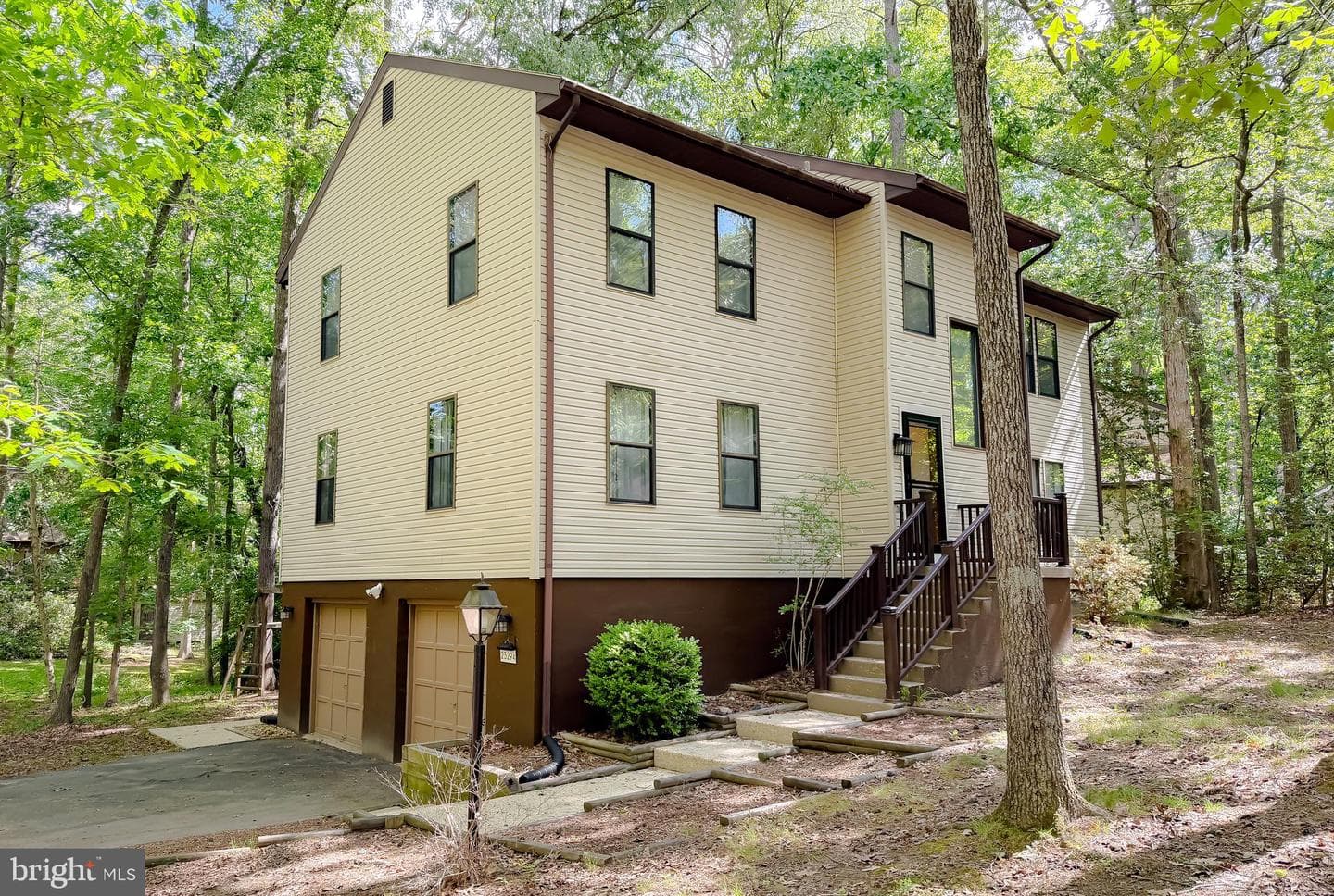 23294 Holly Hill Lane photo 3