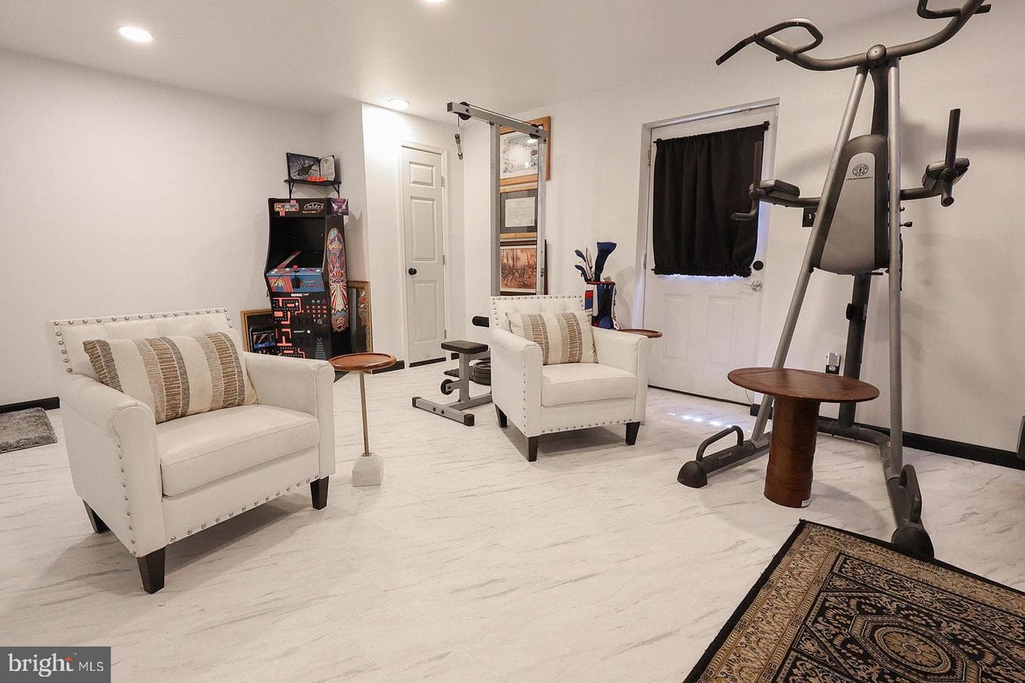 45525 Sunflower Street photo 44