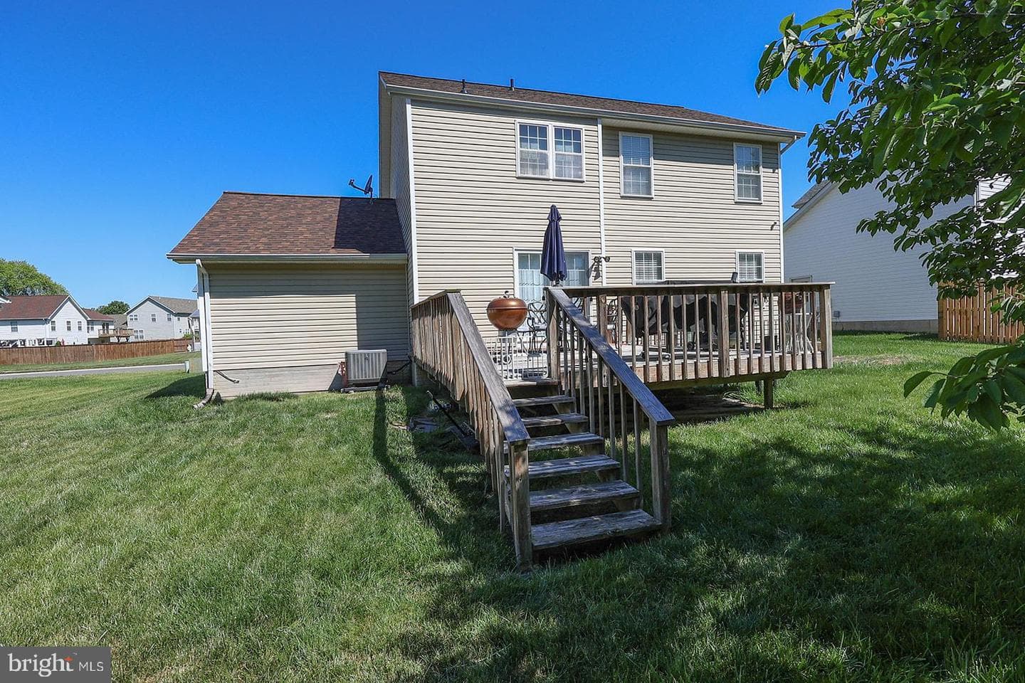 45525 Sunflower Street photo 60
