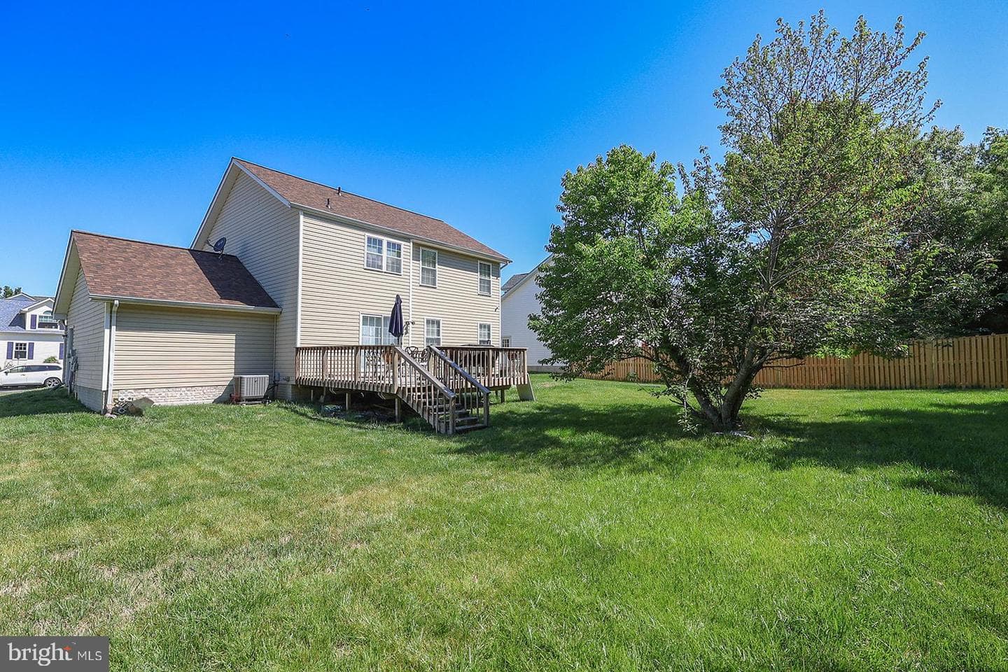 45525 Sunflower Street photo 67
