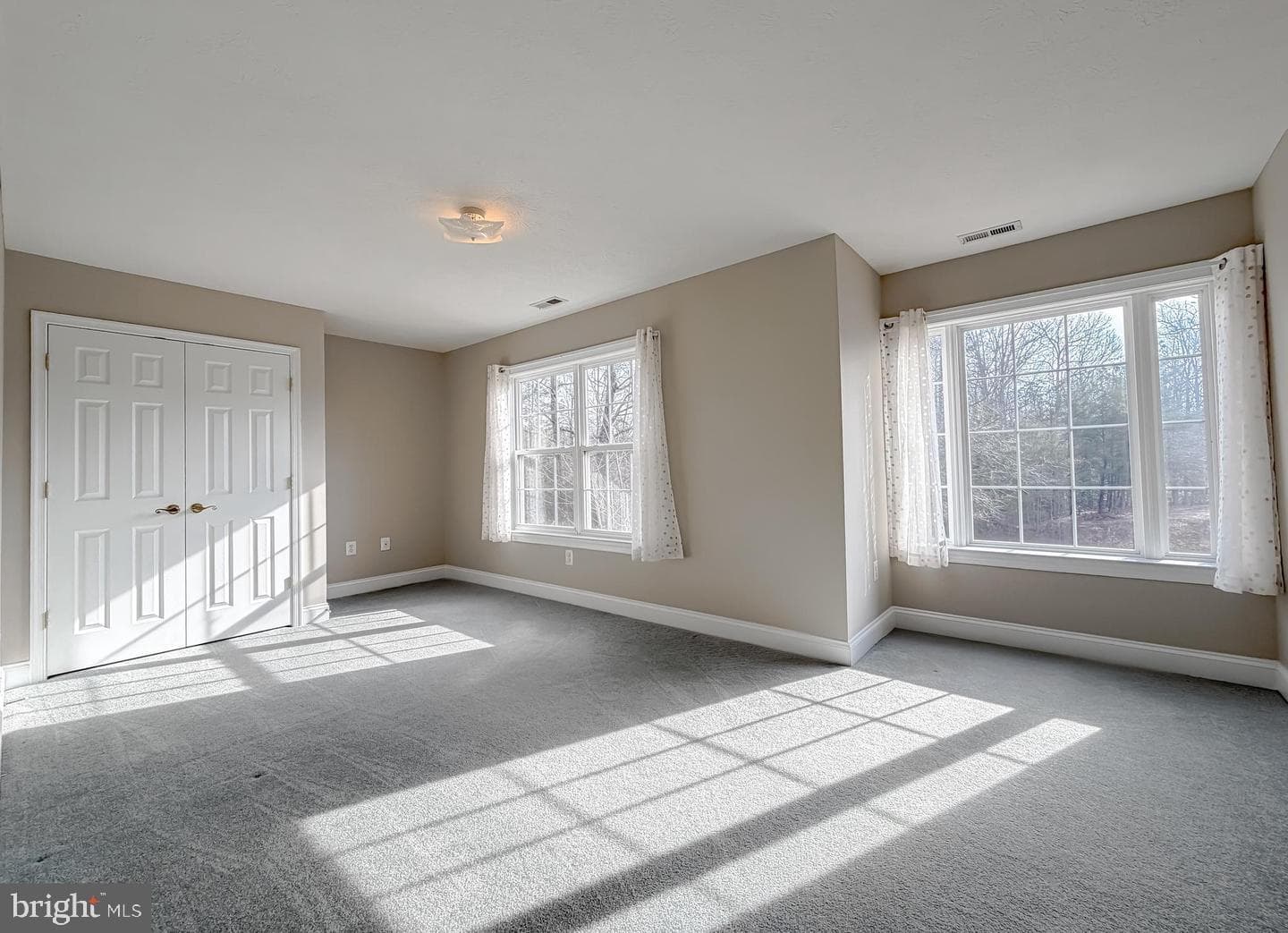 22055 Long Bow Drive photo 15