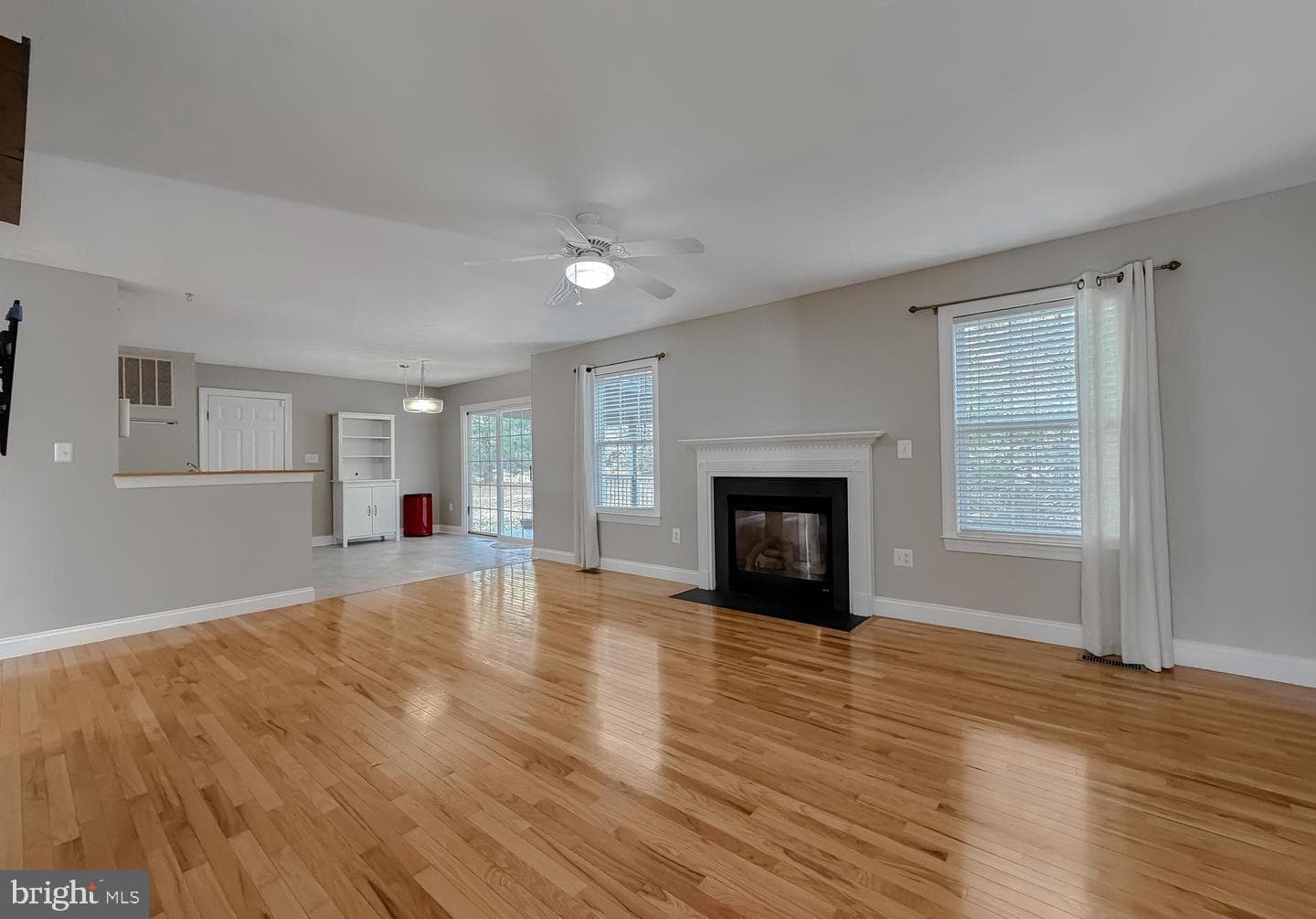 22055 Long Bow Drive photo 6