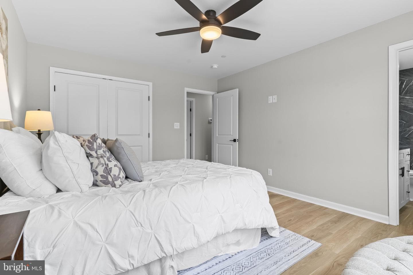 25826 S Sandgates Rd photo 18