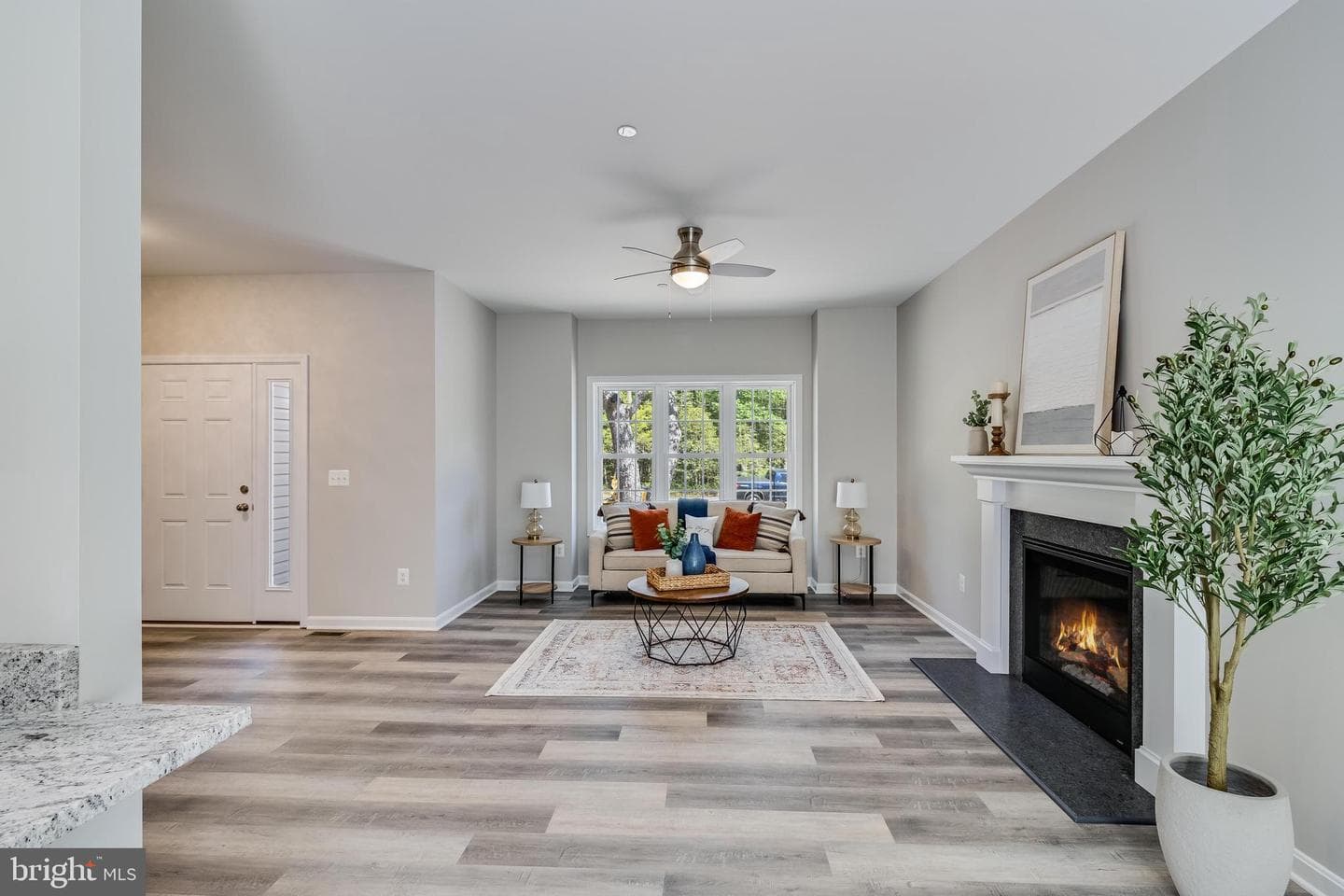 21183 Abell Road photo 26