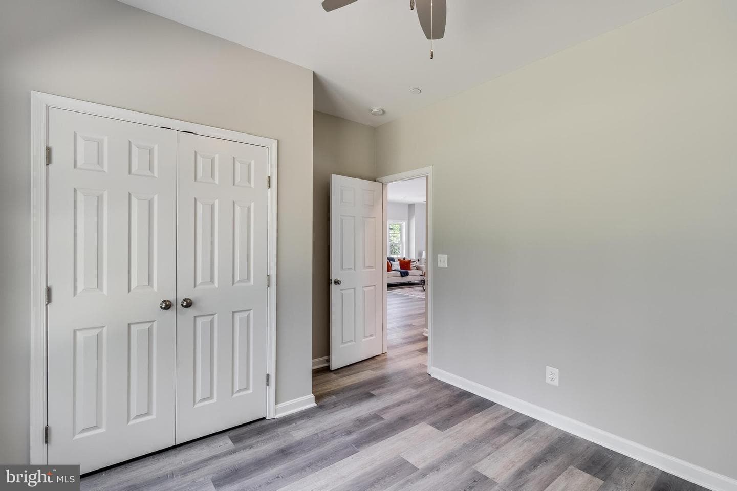 21183 Abell Road photo 31