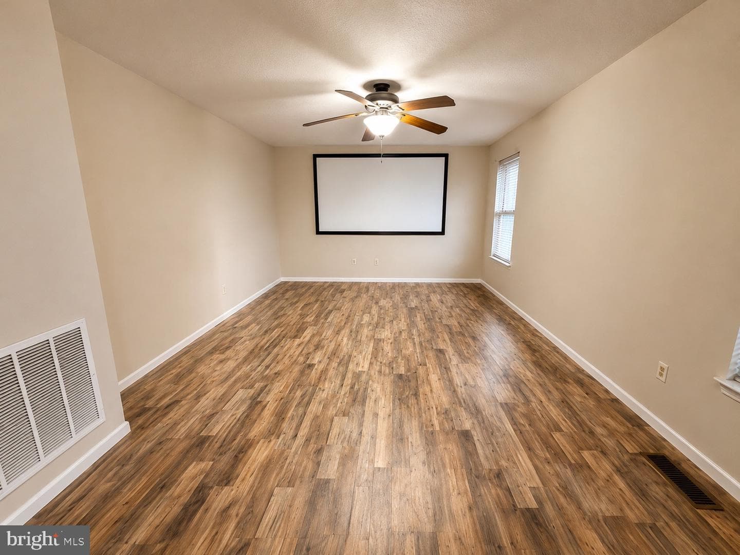 20921 Coronet Place photo 11