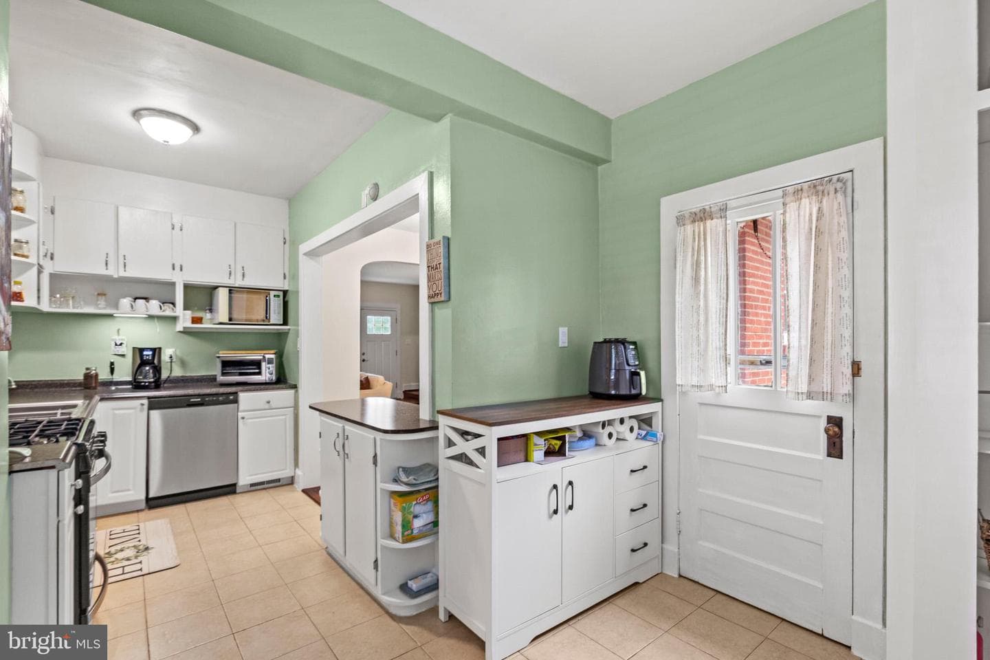 24669 Hollywood Road photo 19