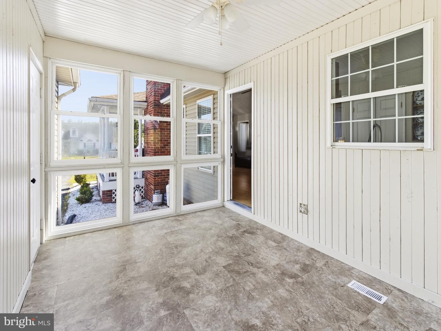 35566 Golf Course Dr photo 17