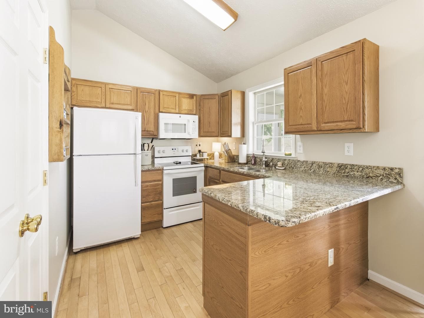35566 Golf Course Dr photo 8