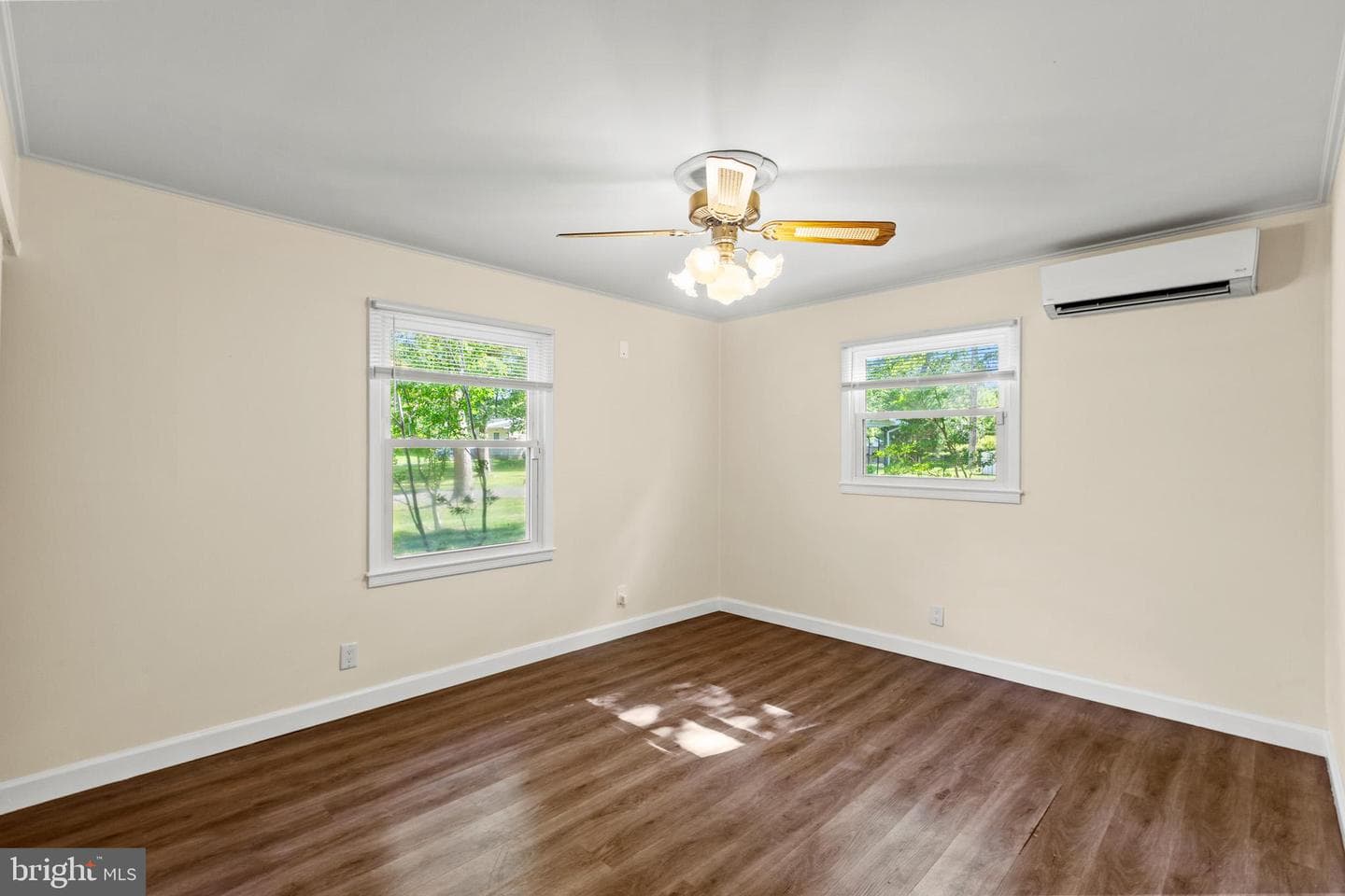 22518 Garrison Drive photo 18