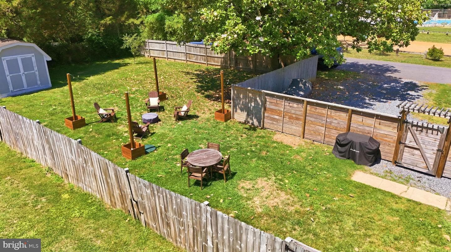 43183 Riverside Drive photo 25