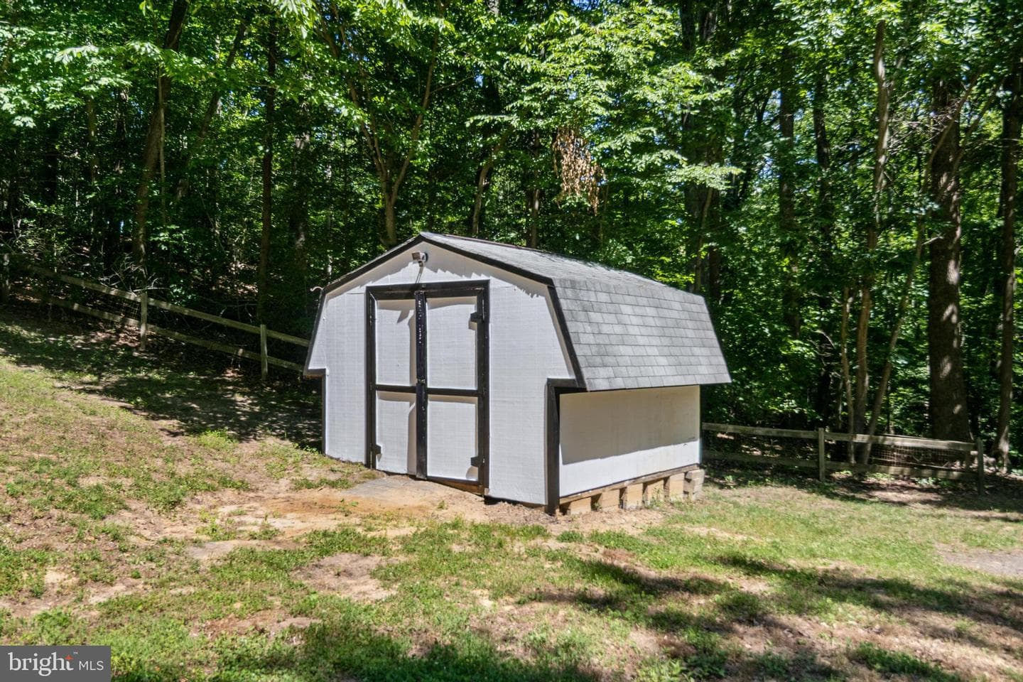 39500 Thomas Drive photo 17