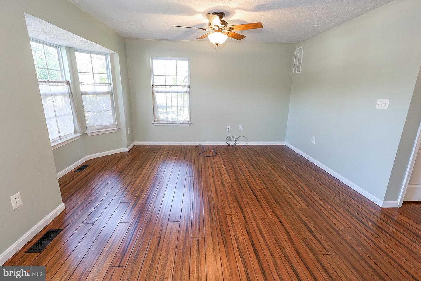 22728 Othello Lane photo 2