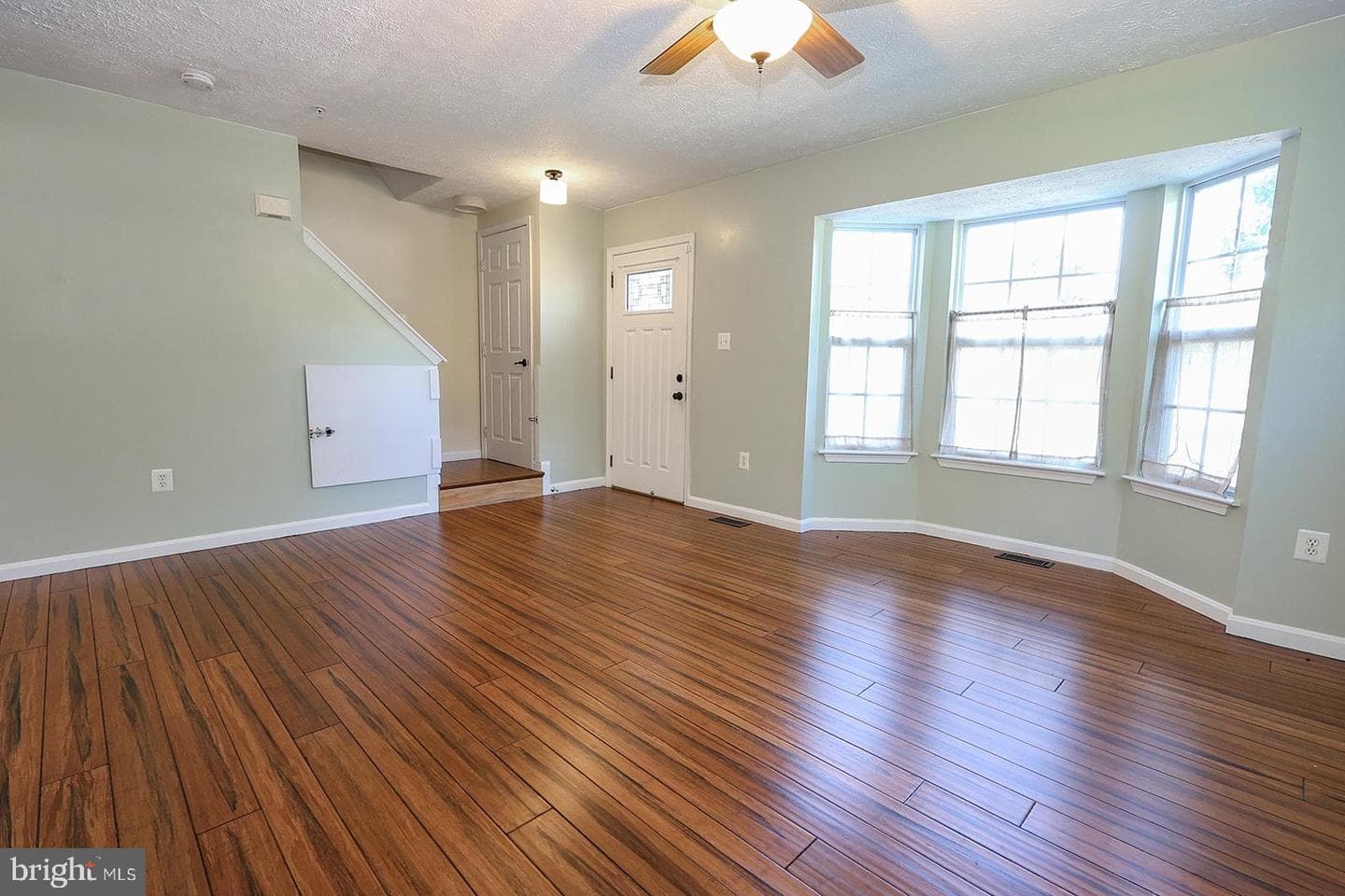 22728 Othello Lane photo 4