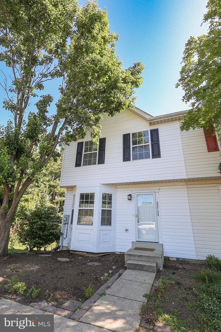 22728 Othello Lane photo 40