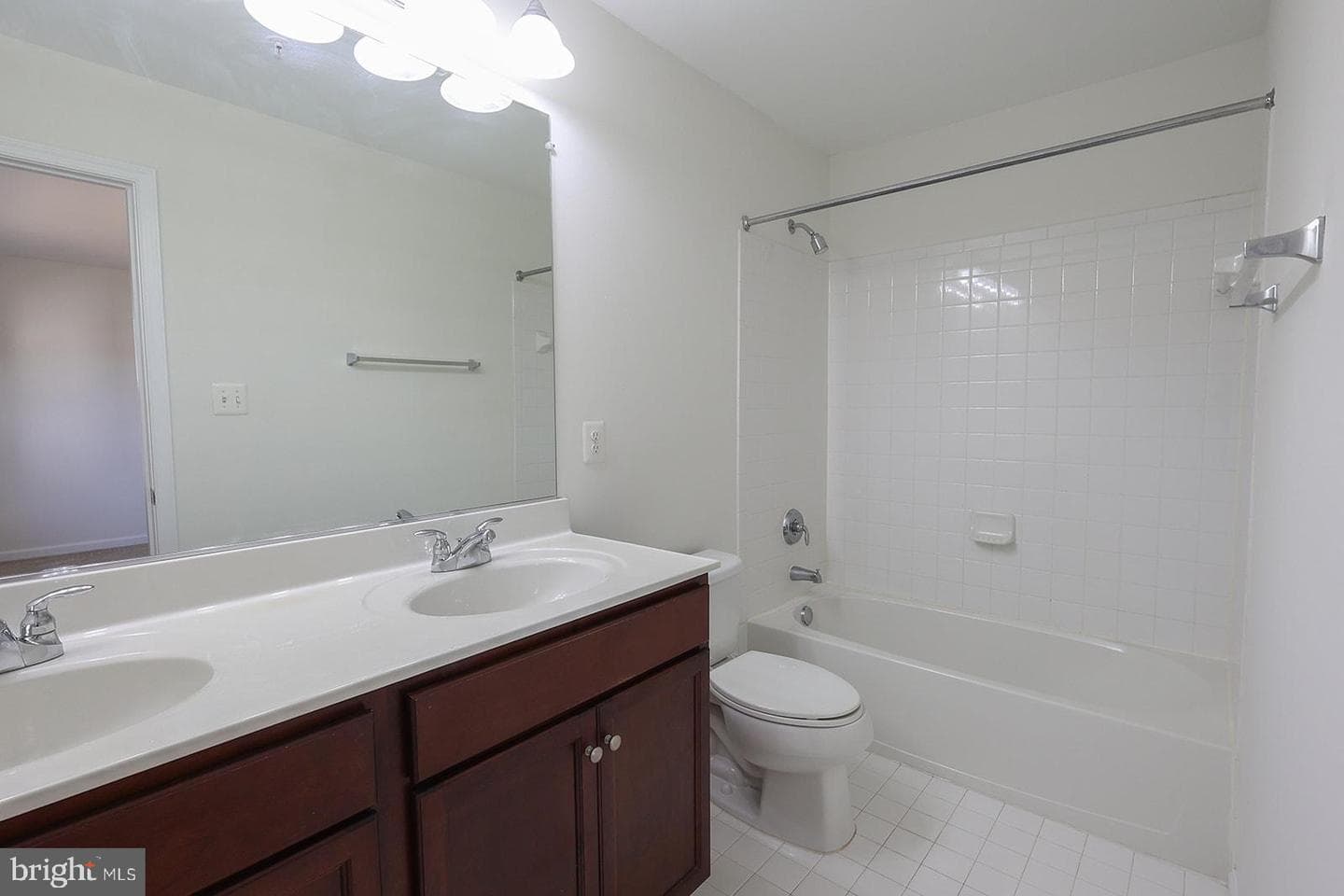 43547 Wild Iris Street photo 29