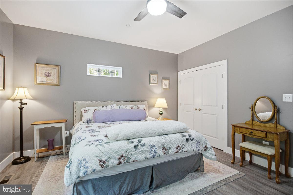 22405 Hood Lane photo 50