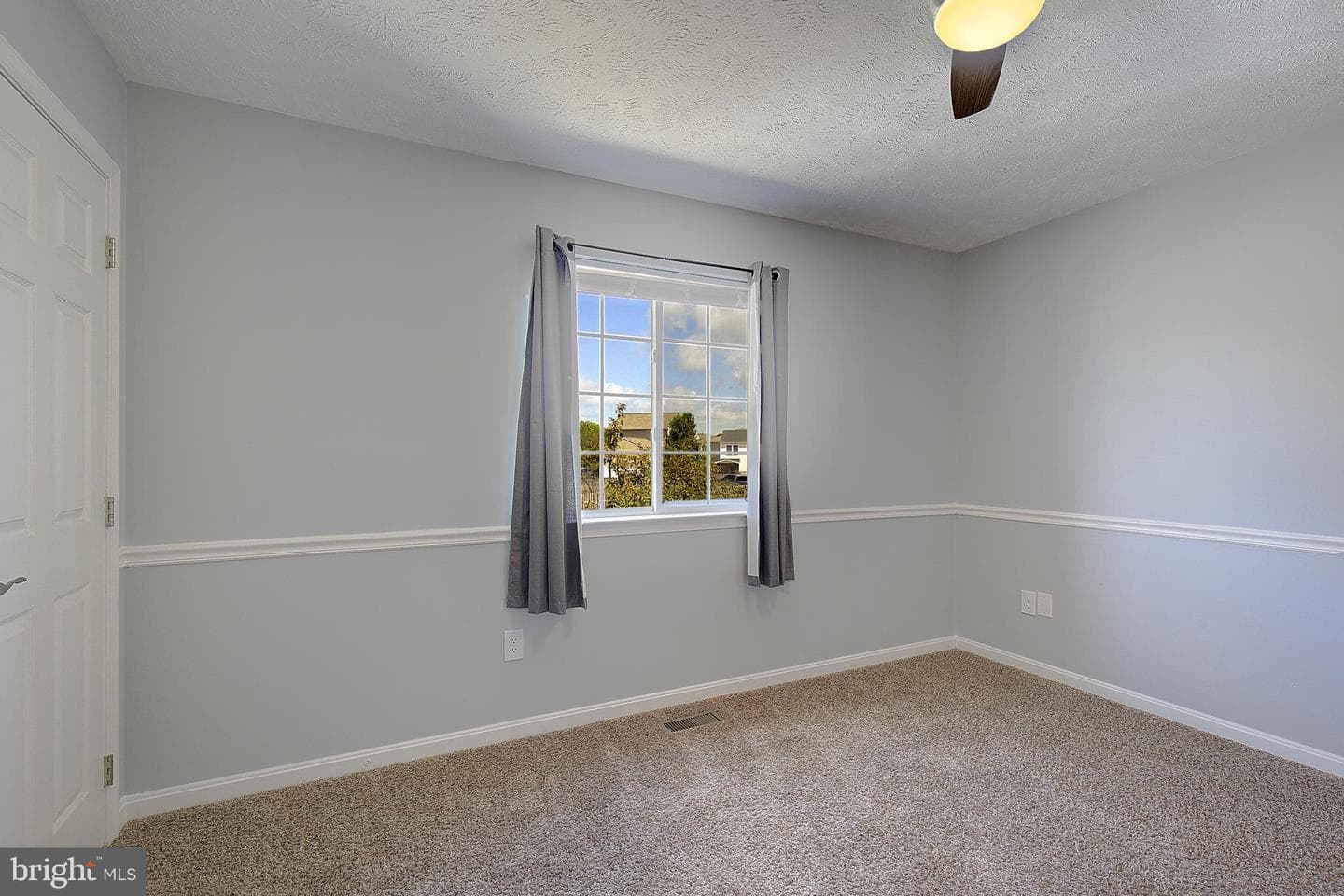45515 Knockeyon Lane photo 6