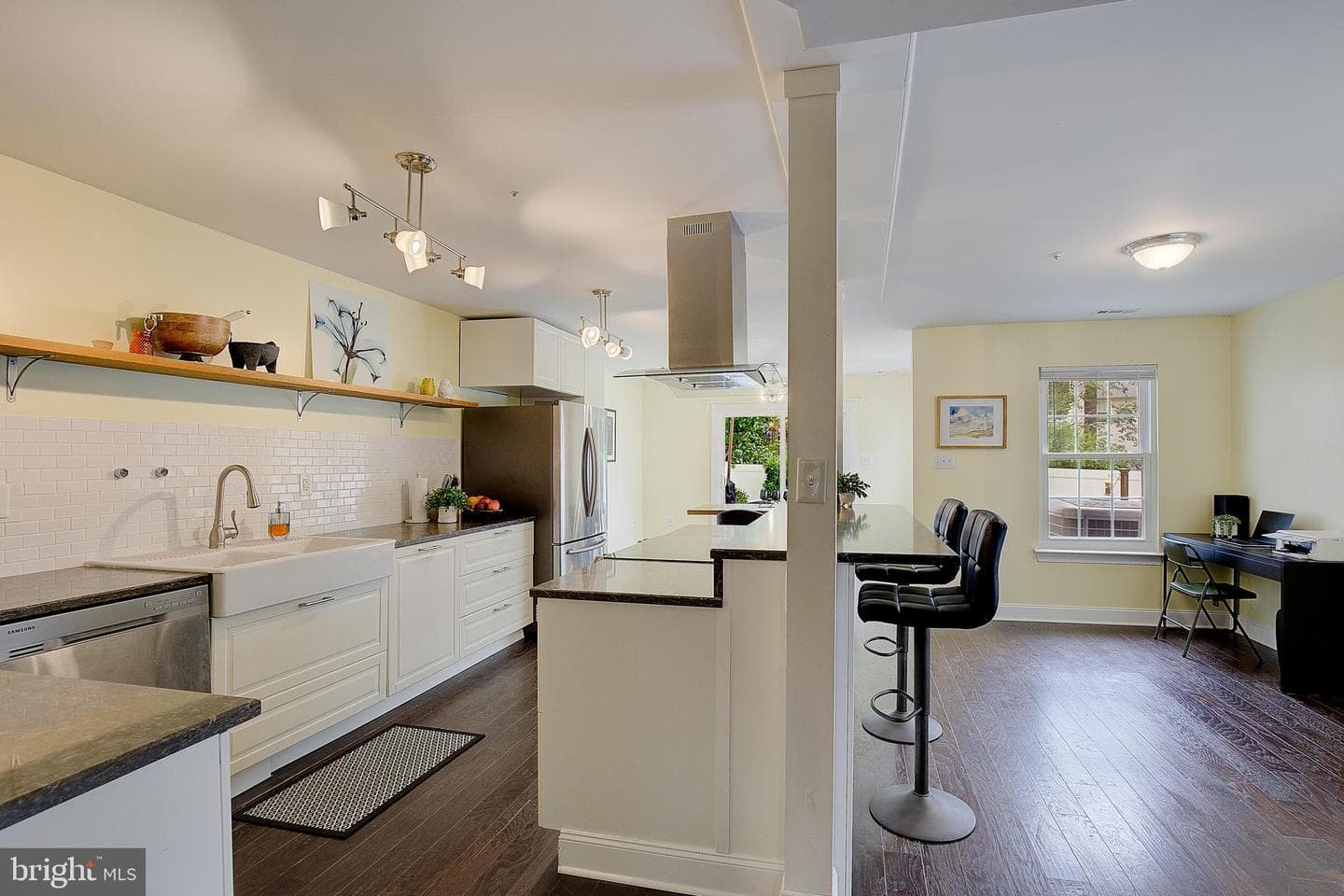 22103 Saint Michaels Circle photo 12