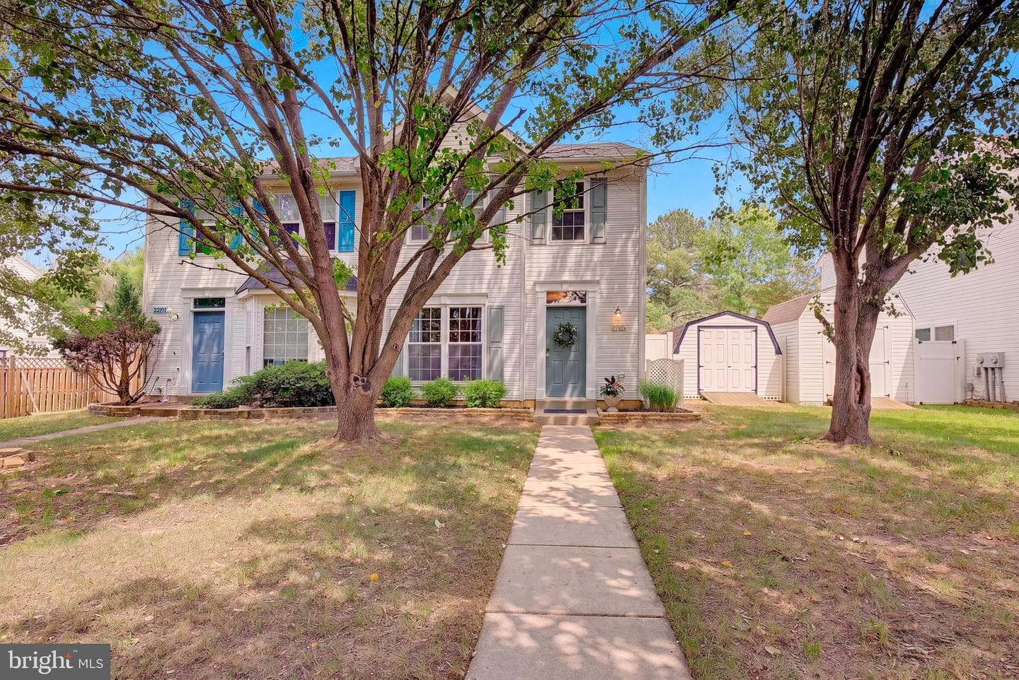 22103 Saint Michaels Circle photo 2