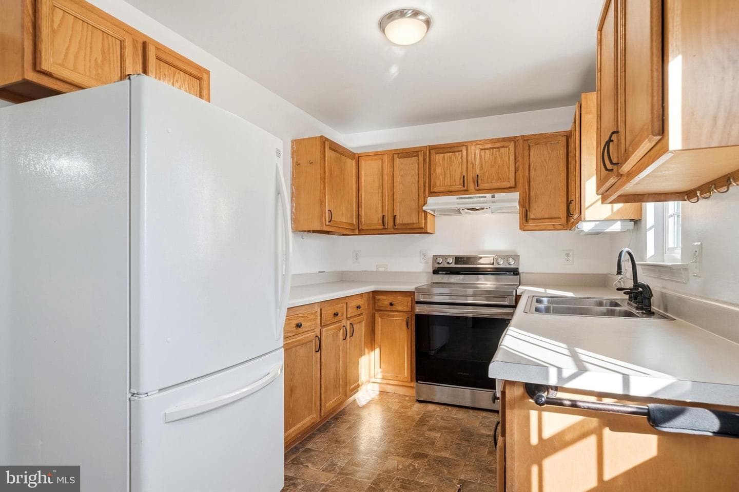 20803 Primrose Court photo 15
