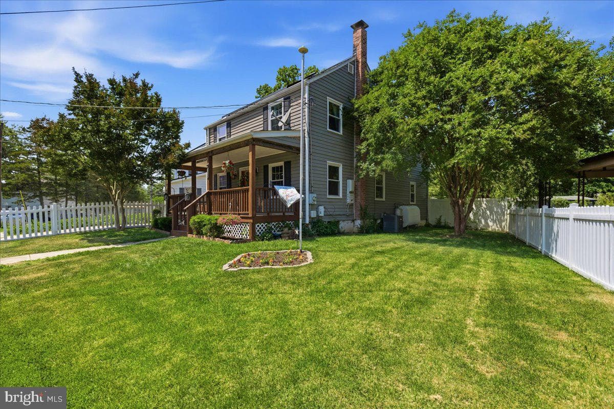 46564 Yorktown Road photo 2