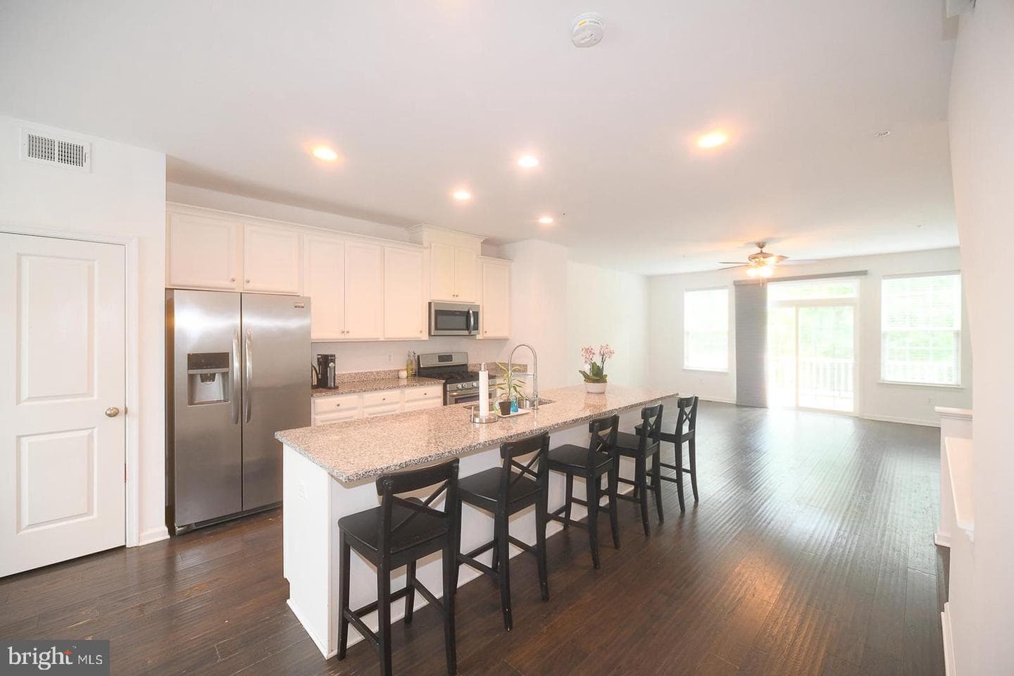 23048 Mountain Laurel Lane photo 12