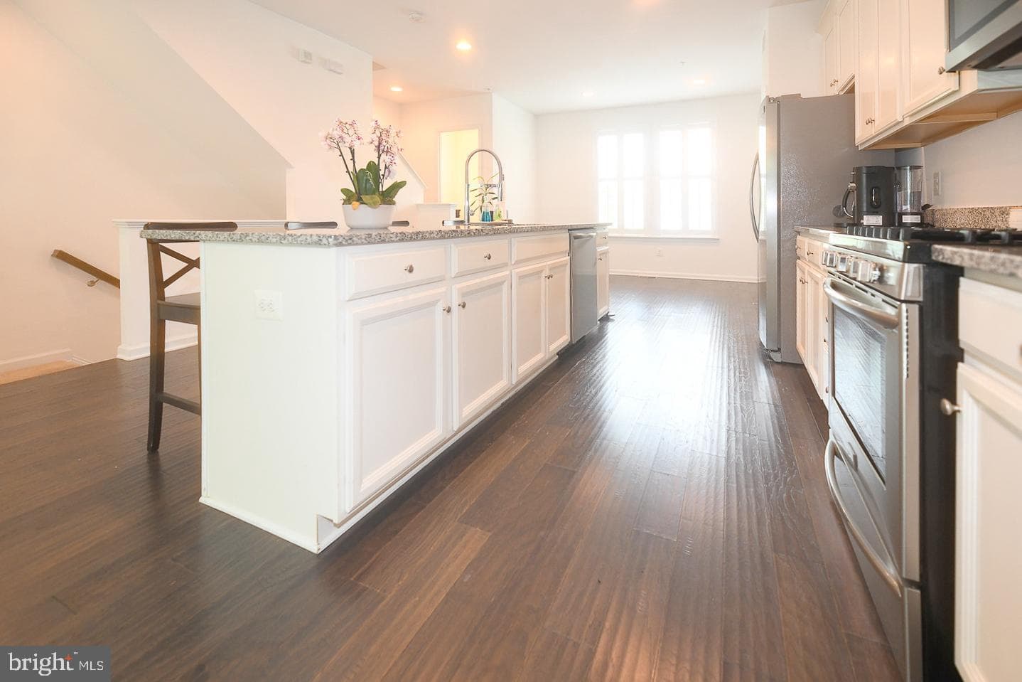 23048 Mountain Laurel Lane photo 9