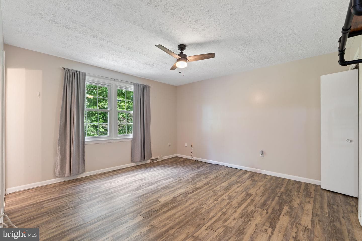 30020 Tomahawk Court photo 10