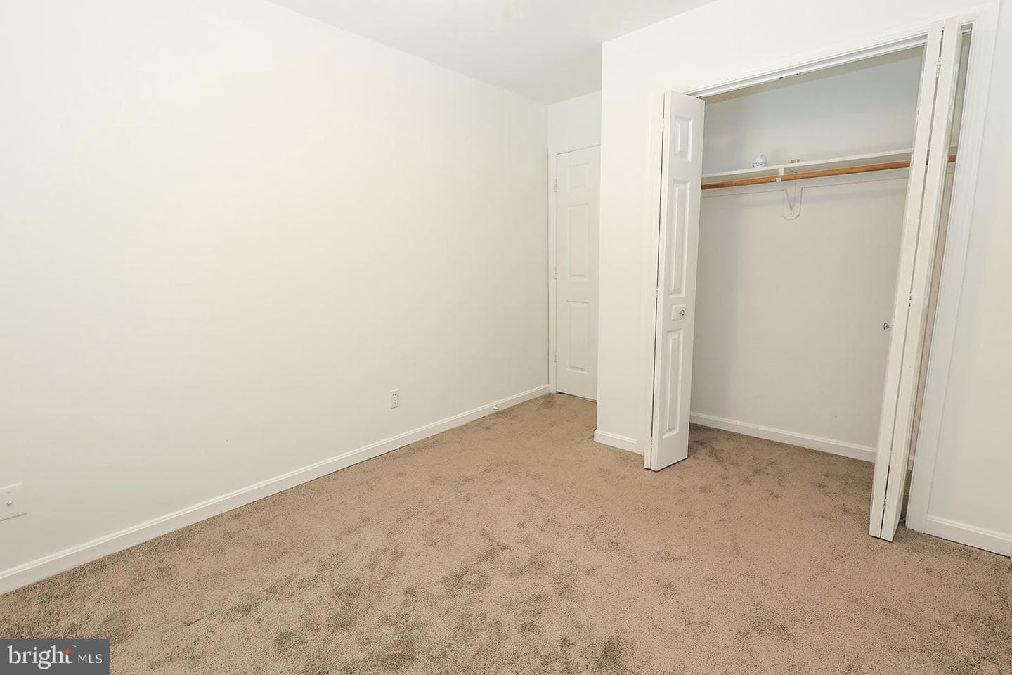 45820 Wolftrap Way photo 18