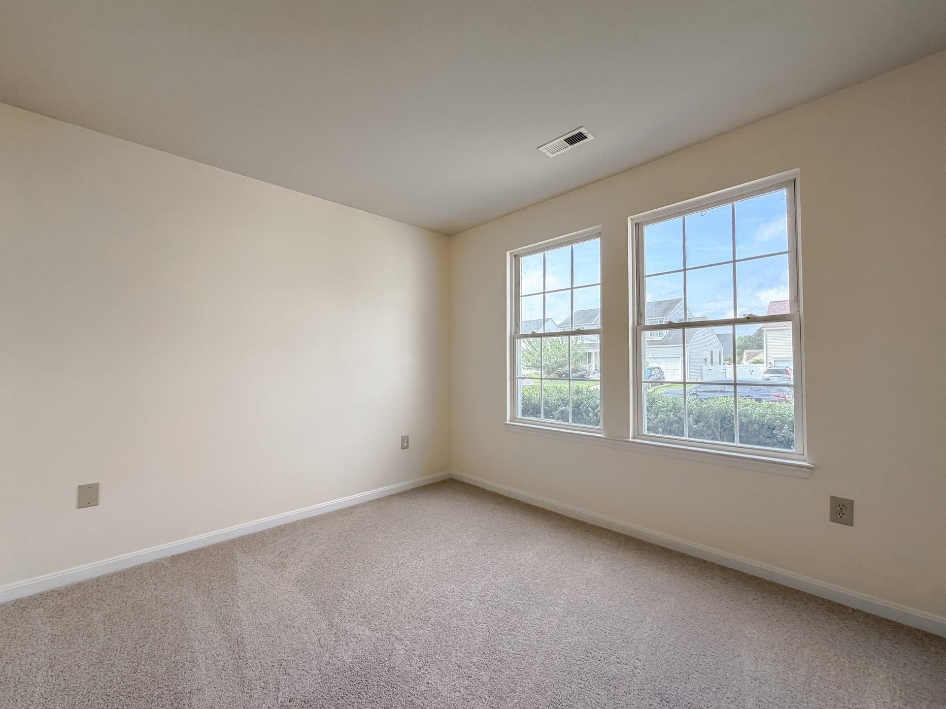 22702 Athlone Drive photo 33