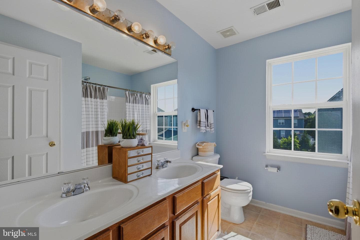 46115 Saltmarsh Court photo 31