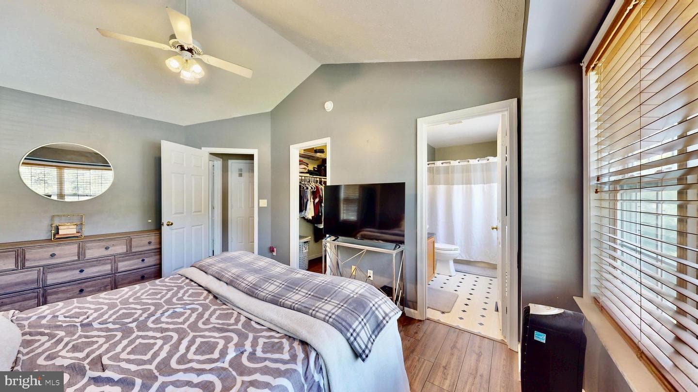 35620 Aviation Yacht Club Road photo 11