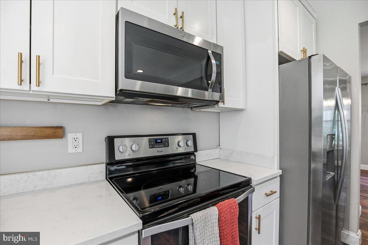 16146 Thomas Rd photo 16