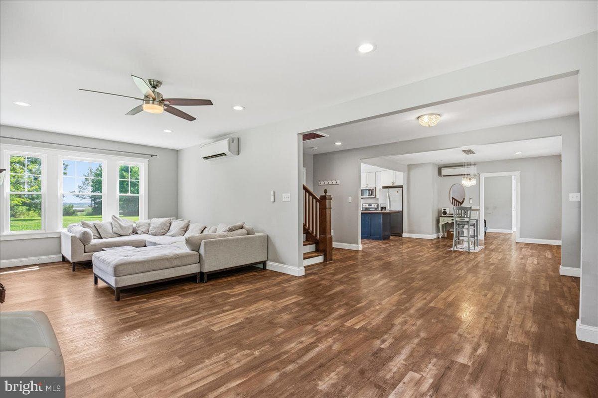 16146 Thomas Rd photo 28