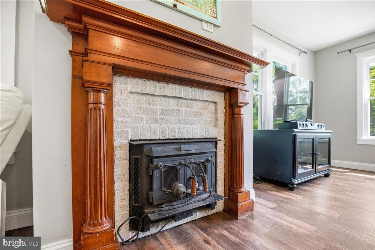 16146 Thomas Rd photo 32