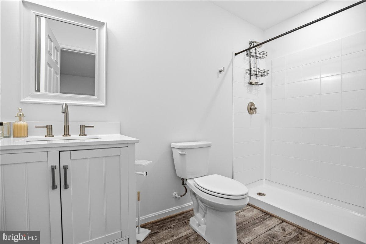16146 Thomas Rd photo 64