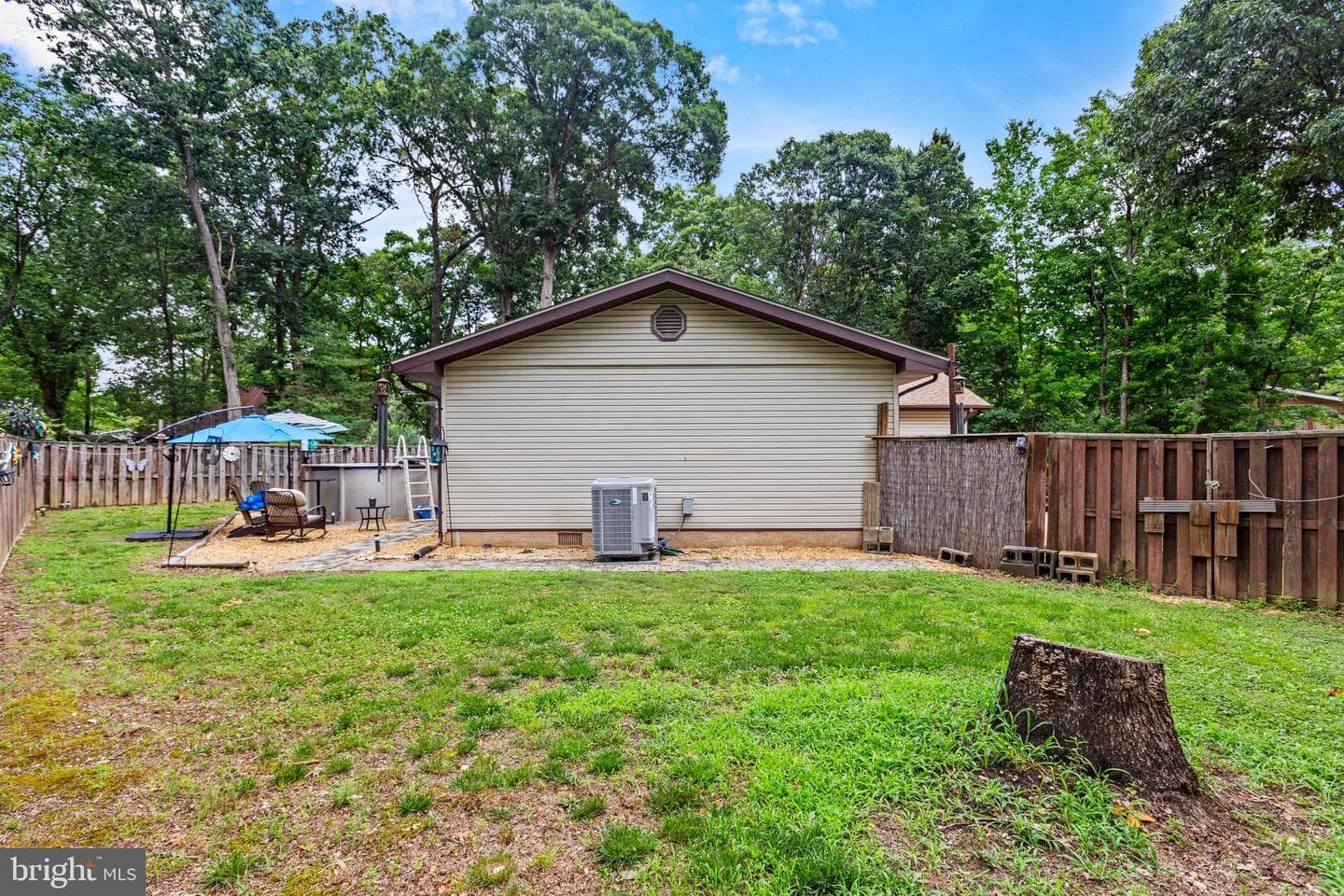 21625 America Street photo 31
