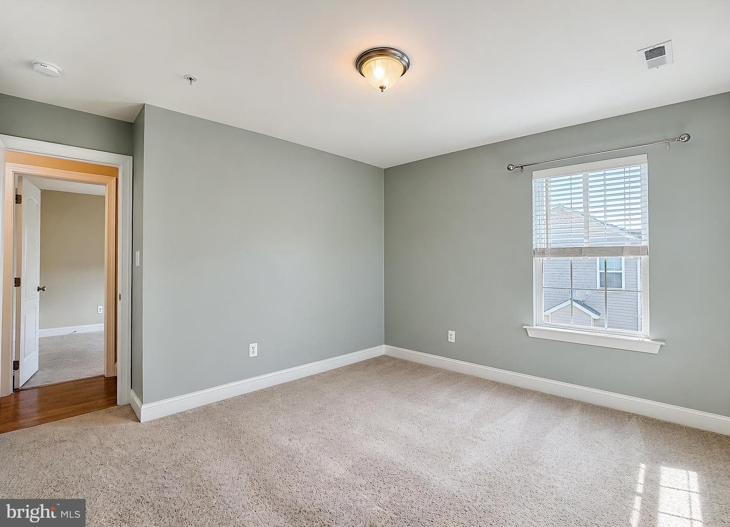 44025 W Leola Court photo 28